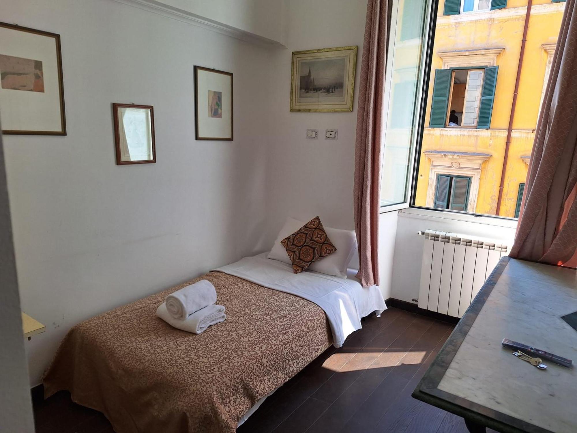 Casa Fanti 57 Hostel Roma Ngoại thất bức ảnh