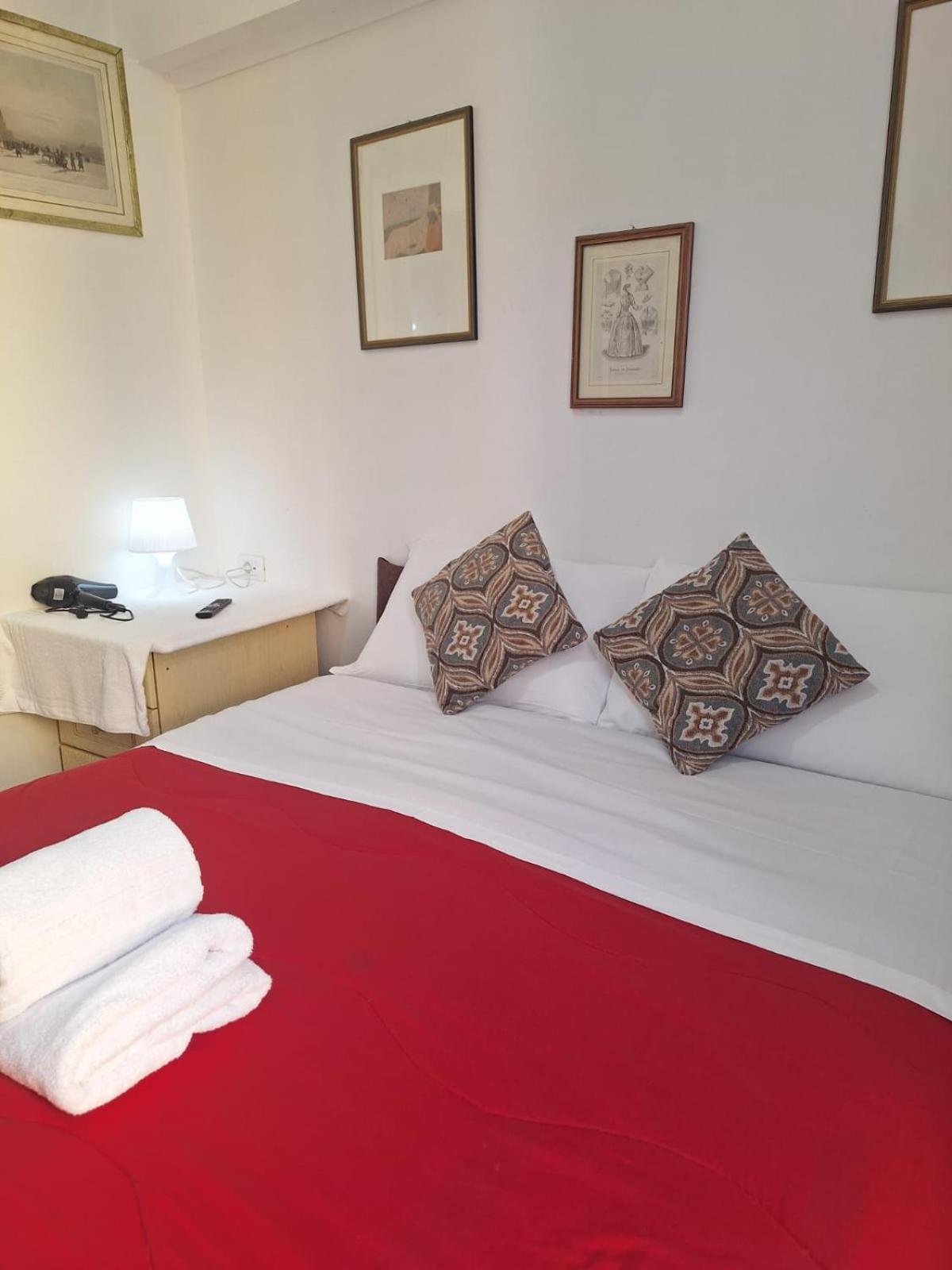 Casa Fanti 57 Hostel Roma Ngoại thất bức ảnh