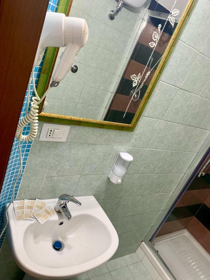 Casa Fanti 57 Hostel Roma Ngoại thất bức ảnh